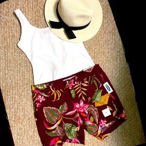 NEW Old Navy Mid-Rise Everyday Shorts